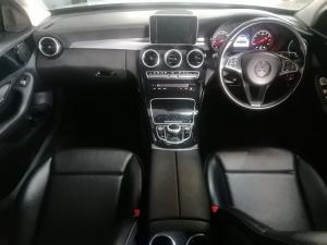 Mercedes-Benz C-Class C180 auto - Image 13