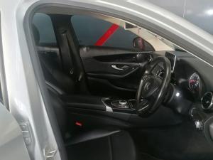 Mercedes-Benz C-Class C180 auto - Image 14