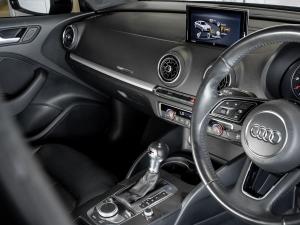 Audi A3 sedan 30TFSI - Image 11