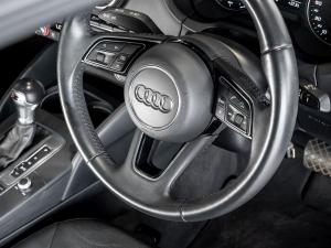 Audi A3 sedan 30TFSI - Image 14