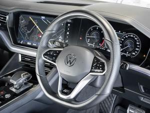 Volkswagen Touareg V6 TDI Executive R-Line - Image 13
