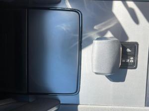 Land Rover Discovery Sport D200 R-Dynamic SE - Image 16