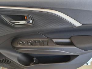 Suzuki Swift 1.2 GL+ auto - Image 17