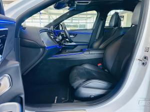 Mercedes-Benz E-Class E200 Avantgarde - Image 5