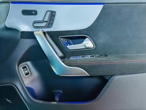 Mercedes-Benz CLA CLA35 4Matic - Image 10
