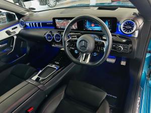 Mercedes-Benz CLA CLA35 4Matic - Image 4