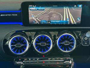 Mercedes-Benz CLA CLA35 4Matic - Image 9