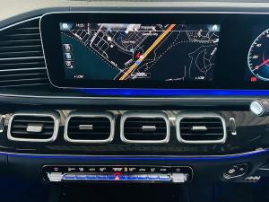 Mercedes-Benz GLS GLS400d 4Matic - Image 9