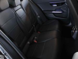 Mercedes-Benz C-Class C220d Avantgarde - Image 17