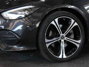 Mercedes-Benz C-Class C220d Avantgarde - Image 5