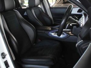 Mercedes-Benz GLE GLE300d 4Matic - Image 17