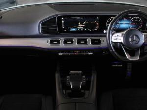 Mercedes-Benz GLE GLE300d 4Matic - Image 19
