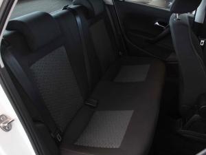 Volkswagen Polo Vivo hatch 1.4 Life - Image 17