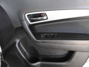 Toyota Urban Cruiser 1.5 XR - Image 15