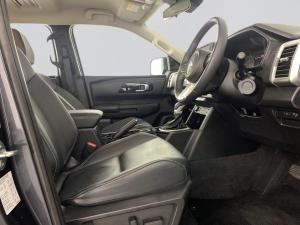 Mitsubishi Triton 2.4 Di-DC GLS automaticD/C - Image 17