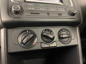 Volkswagen Polo Vivo 1.4 Trendline - Image 6