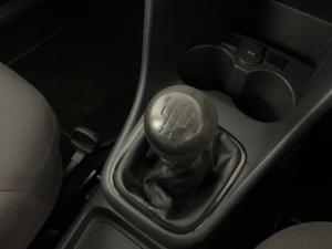 Volkswagen Polo Vivo 1.4 Trendline - Image 7