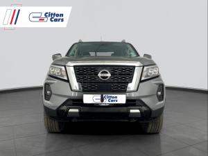 Nissan Navara 2.5D LE 4X2 automatic D/C - Image 2