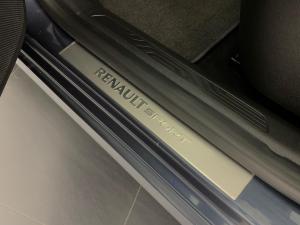 Renault Megane IV 1.6T GT EDC 5-Door - Image 15