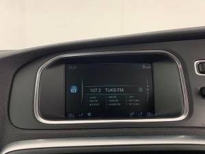 Volvo V40 D3 Momentum Geartronic - Image 9