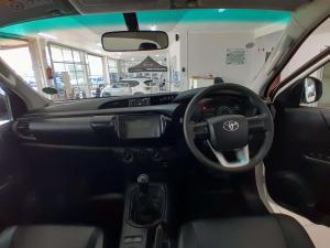 Toyota Hilux 2.4 GD-6 RB SRS/C - Image 19