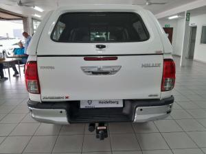 Toyota Hilux 2.4 GD-6 Raider X 4X4 automaticD/C - Image 4