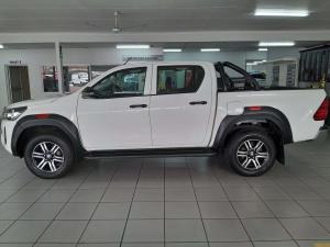 Toyota Hilux 2.4 GD-6 Raider X 4X4D/C - Image 3