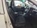 Toyota Hilux 2.4 GD-6 Raider 4X4 automaticD/C - Thumbnail 9