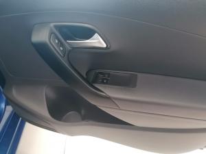 Volkswagen Polo Vivo 1.4 Comfortline - Image 15