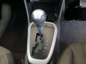 Kia Picanto 1.0 Street automatic - Image 20