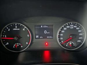 Kia Seltos 1.5D EX+ automatic - Image 11