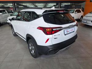 Kia Seltos 1.5D EX+ automatic - Image 8