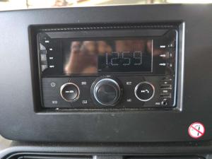 Suzuki Swift 1.2 GL - Image 16