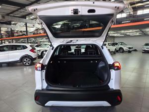 Toyota Corolla Cross 1.8 XI - Image 9