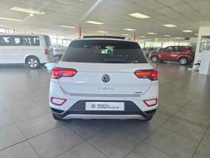 Volkswagen T-Roc 2.0TSI 140kW 4Motion Design - Image 4