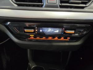 Suzuki Swift 1.2 GL+ manual - Image 16