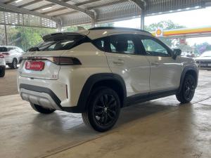 Toyota Starlet Cross 1.5 XS manual - Image 2