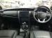 Toyota Fortuner 2.4GD-6 manual - Thumbnail 6