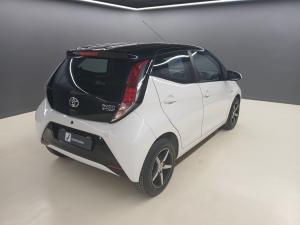 Toyota Aygo 1.0 X-Play - Image 2
