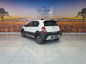 Toyota Etios Cross 1.5 Xs - Image 9