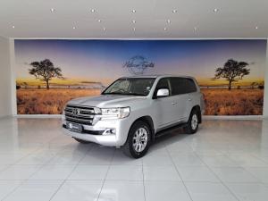 Toyota Land Cruiser 200 4.5D-4D V8 VX - Image 8