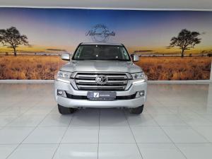 Toyota Land Cruiser 200 4.5D-4D V8 VX - Image 4