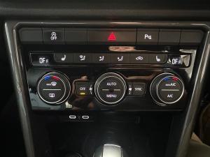 Volkswagen T-Roc 2.0TSI 4Motion R-Line - Image 14