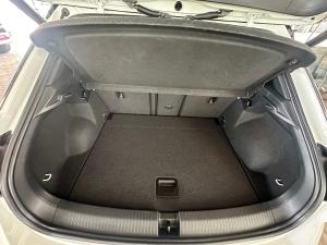Volkswagen T-Roc 2.0TSI 4Motion R-Line - Image 17