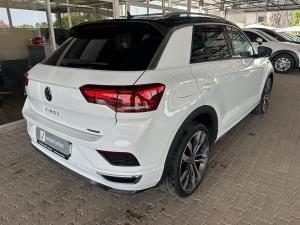 Volkswagen T-Roc 2.0TSI 4Motion R-Line - Image 2