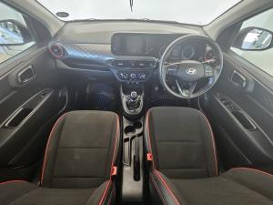 Hyundai Grand i10 1.2 Fluid hatch manual - Image 6
