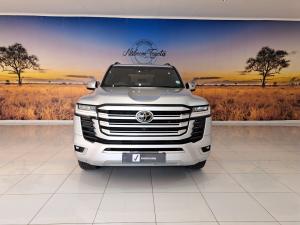 Toyota Land Cruiser 300 3.5T ZX - Image 4