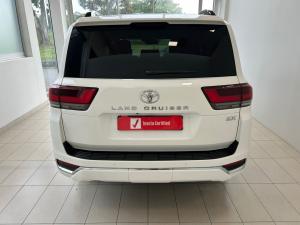 Toyota Land Cruiser 300 3.3D ZX - Image 5