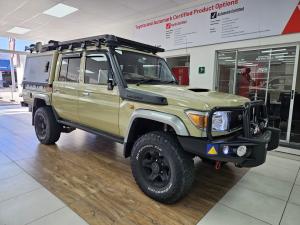 Toyota Land Cruiser 79 4.5D-4D V8 double cab LX 70th Anniversary - Image 1