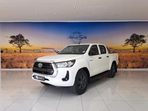 Toyota Hilux 2.4GD-6 double cab Raider manual - Image 8